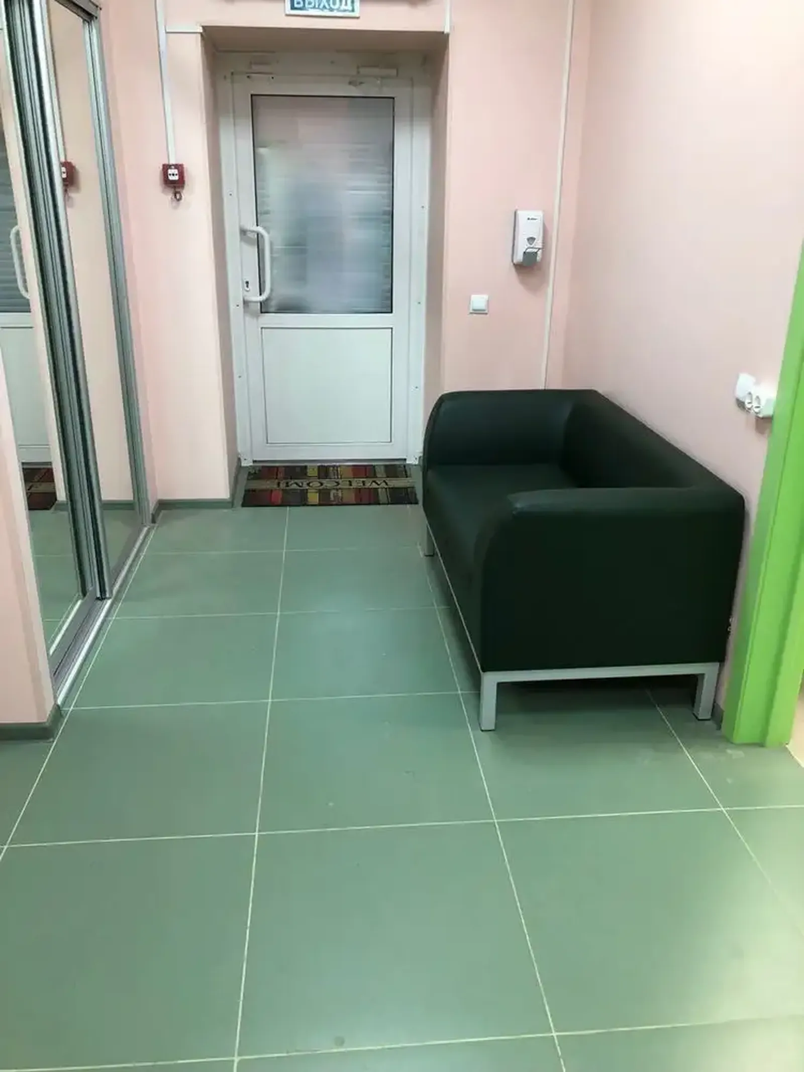 Офисные диваны Мадрид в Красноярске