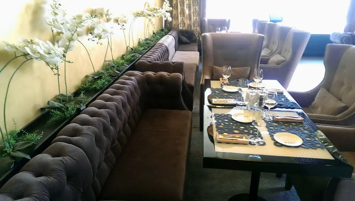 Диваны для ресторана «Шельф»