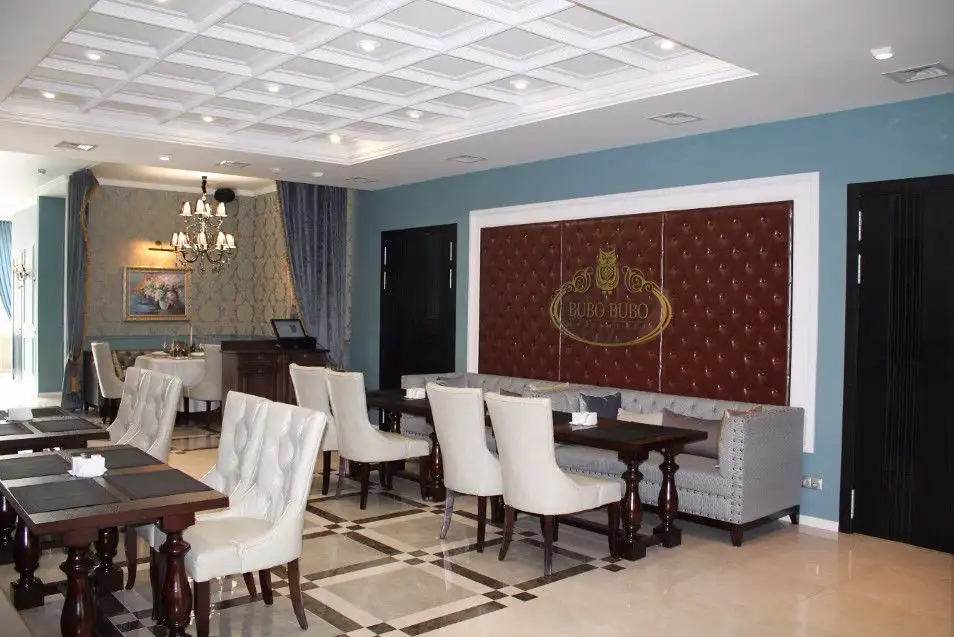 Мягкая мебель для отеля «Снежная сова»