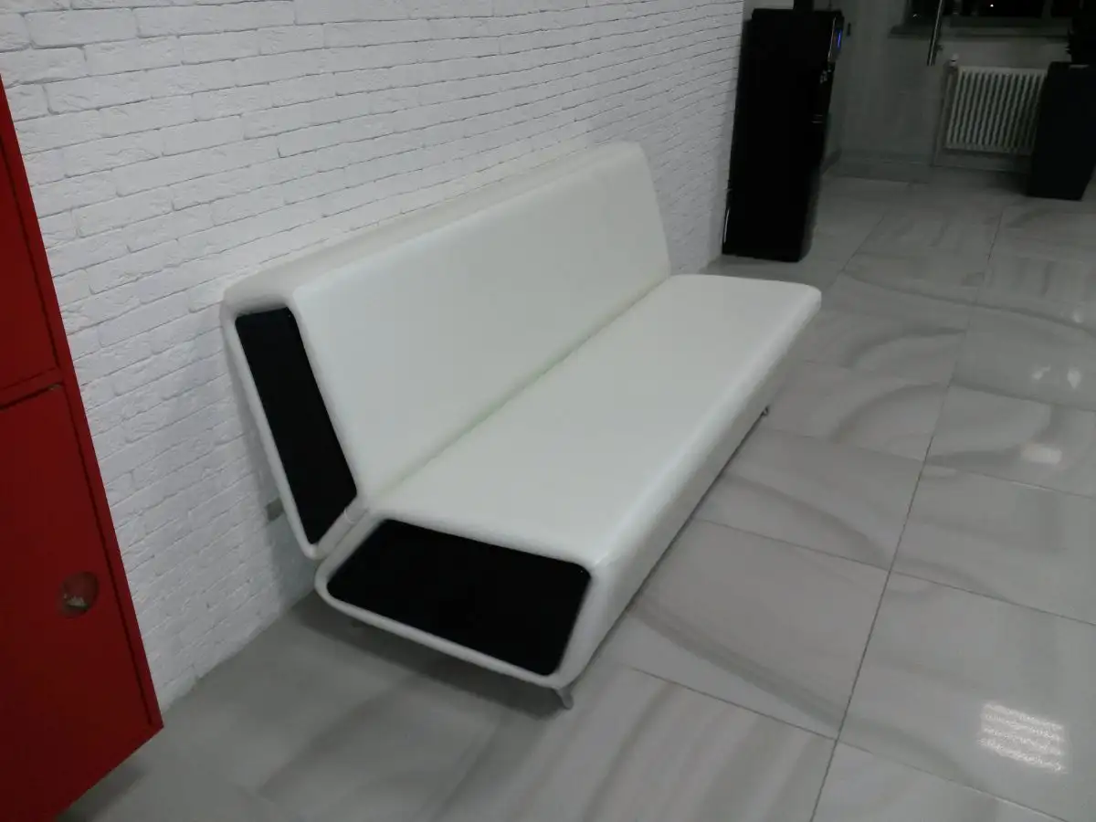 Мягкая мебель для фитнес-клуба «Level UP»