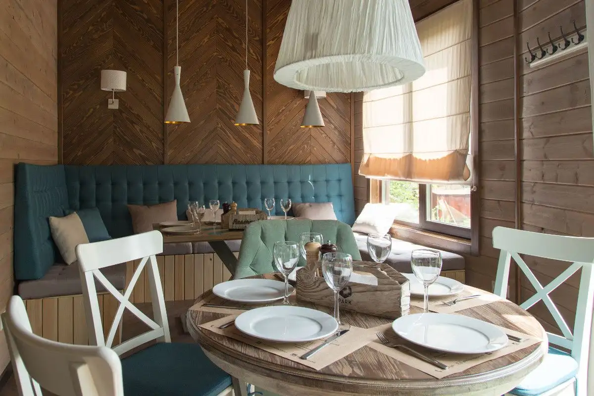 Мягкие элементы и диваны для ресторана «Парк гриль»