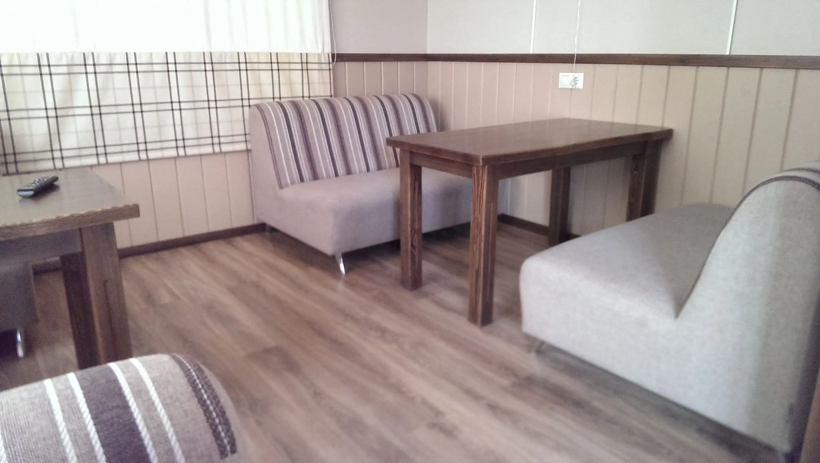 Мягкие элементы и диваны для ресторана «Парк гриль»