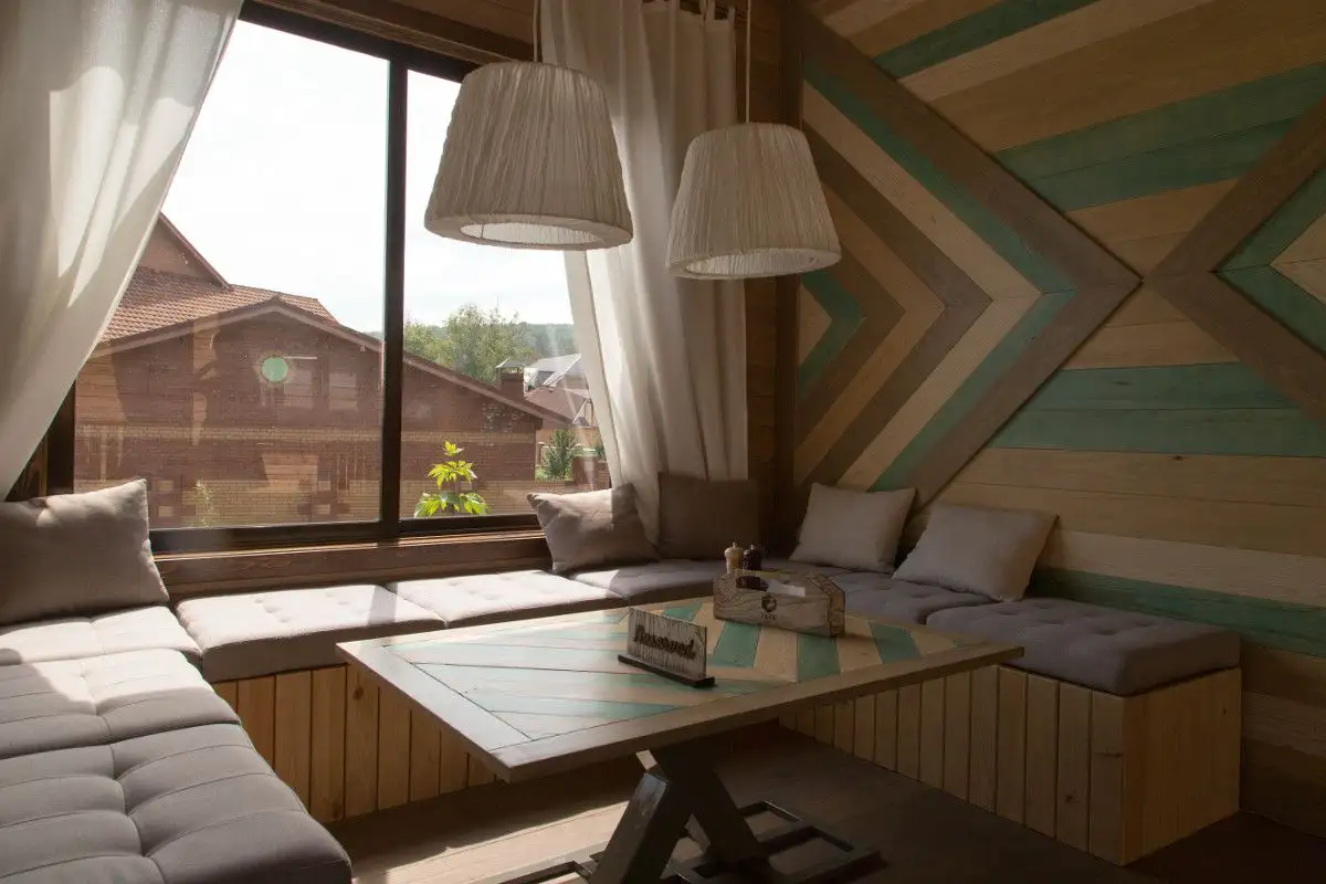 Мягкие элементы и диваны для ресторана «Парк гриль»