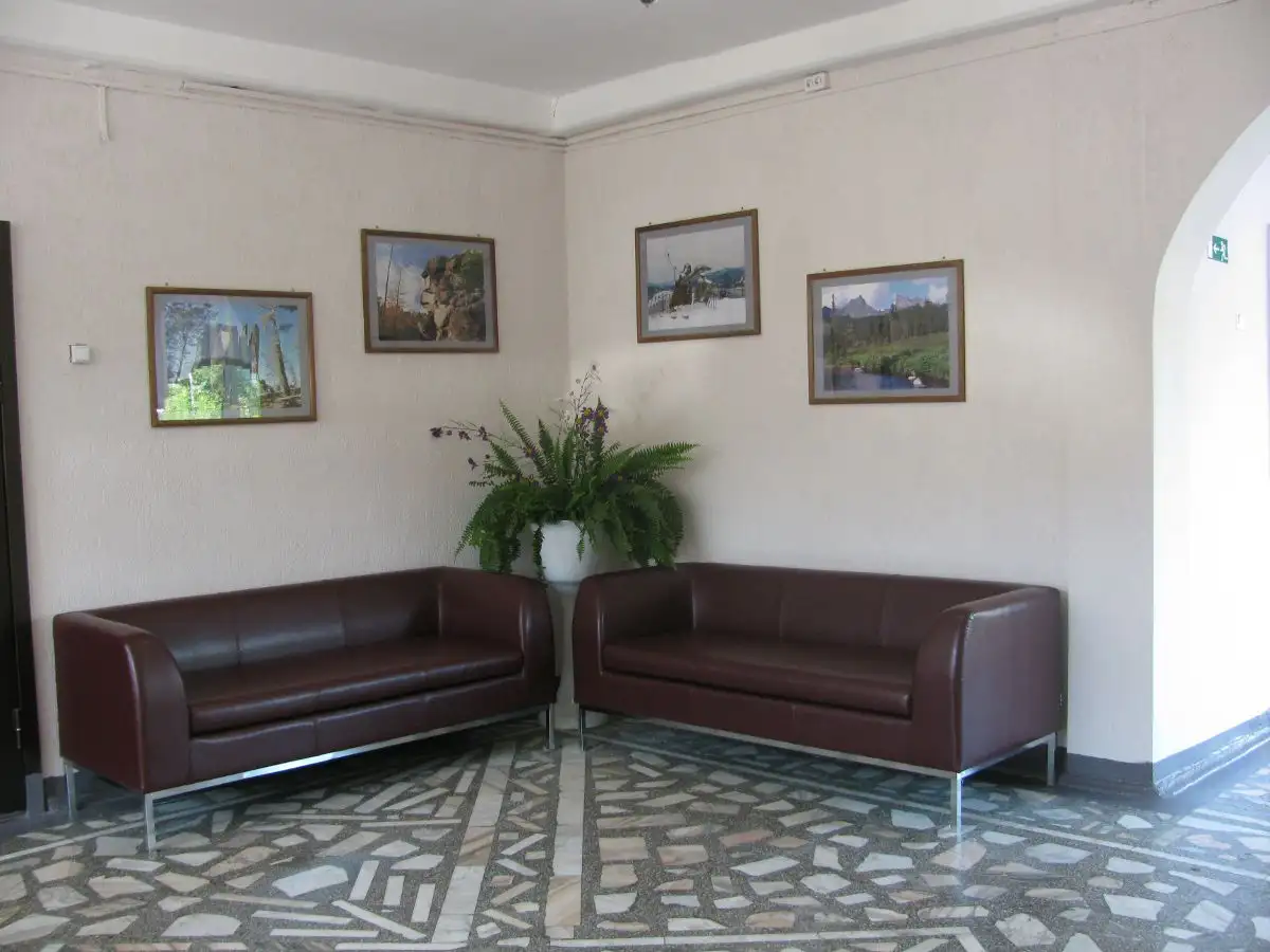 Диваны для школы