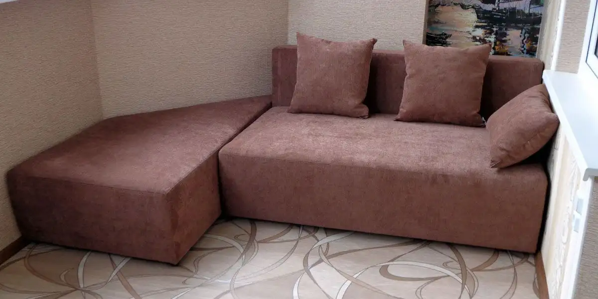 Диван на балкон