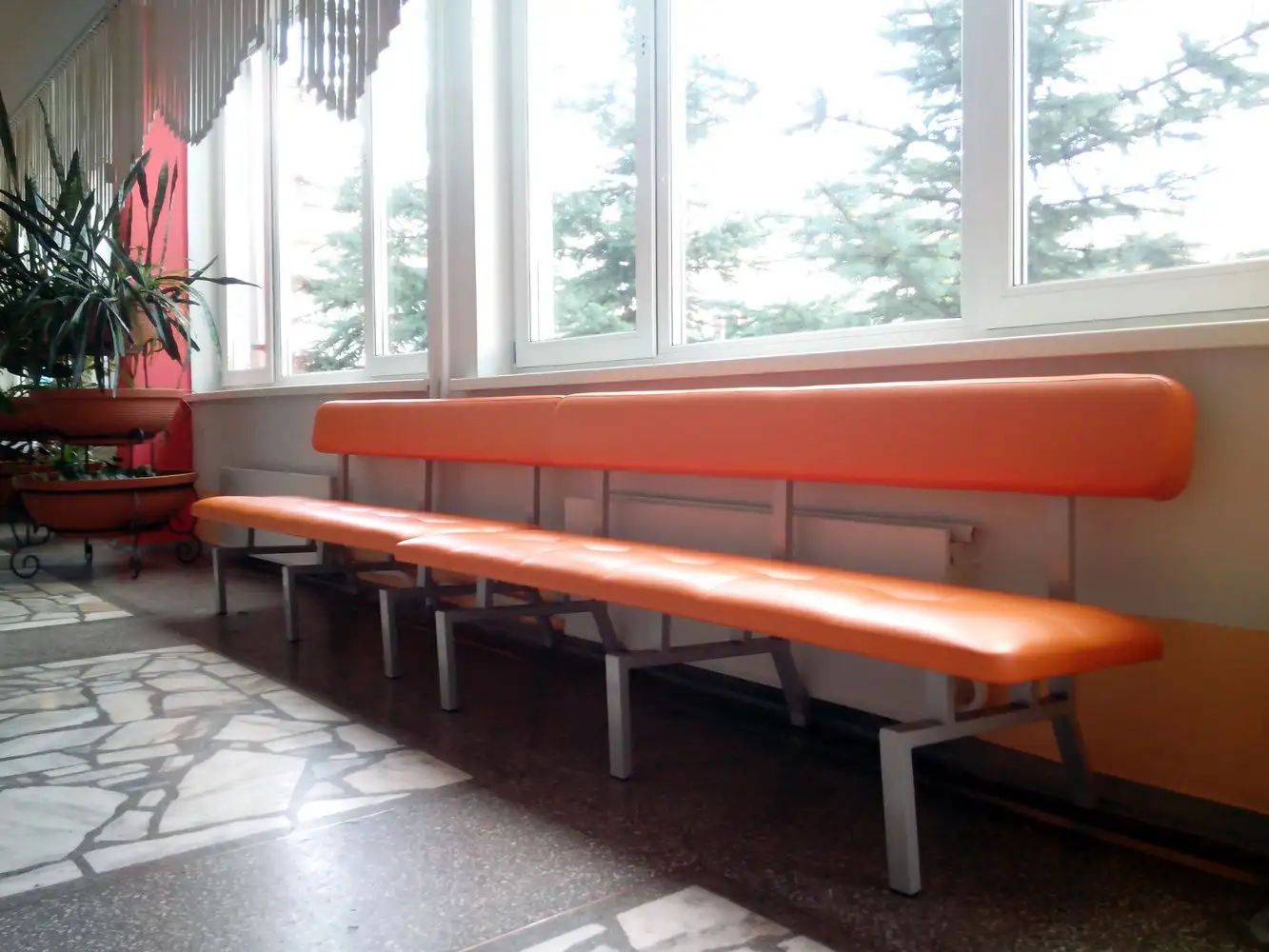 Мягкие скамейки для школы