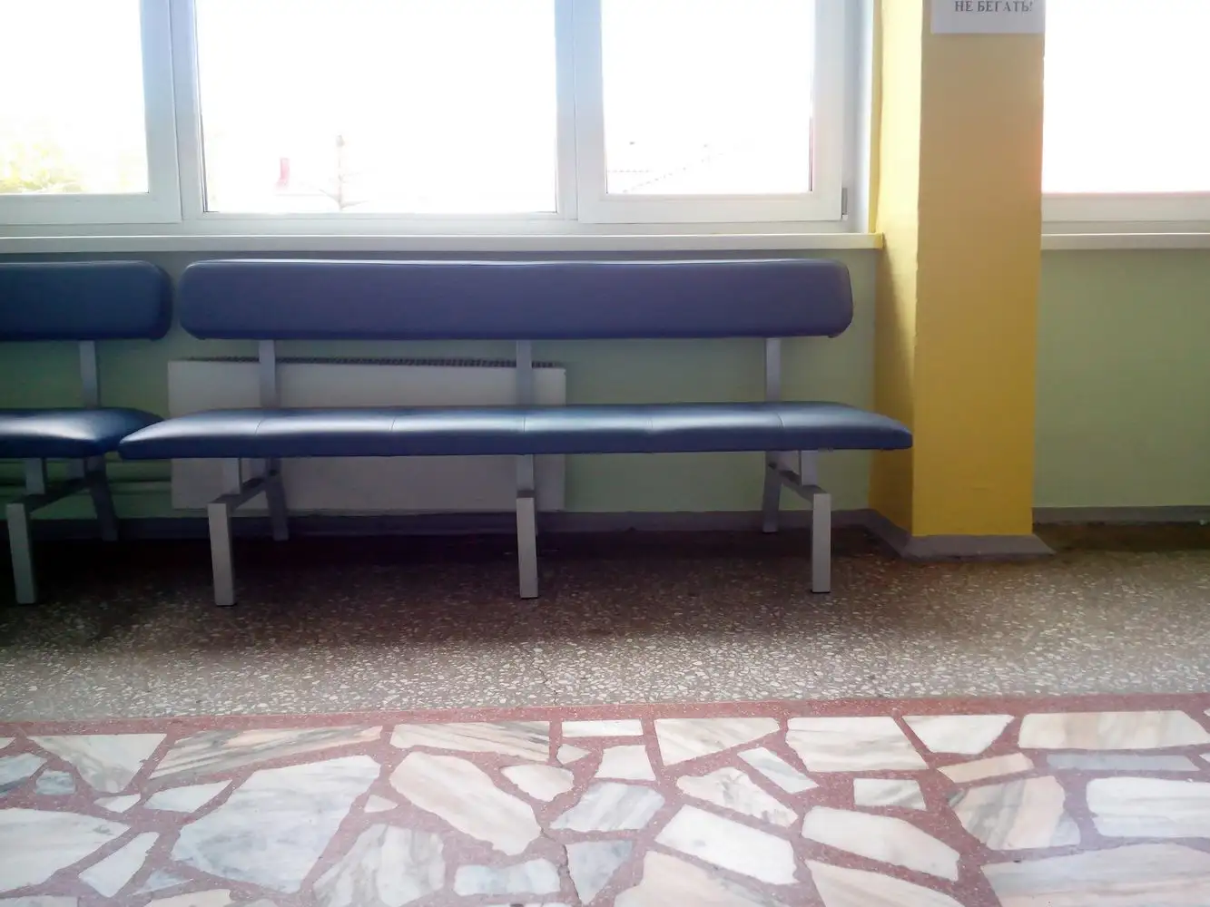 Мягкие скамейки для школы