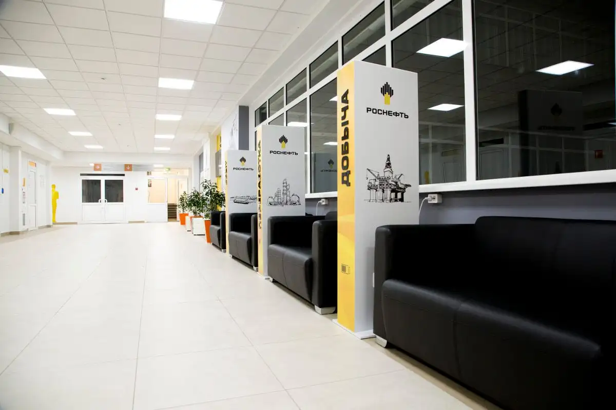 Диваны и пуфы в Институт нефти и газа СФУ