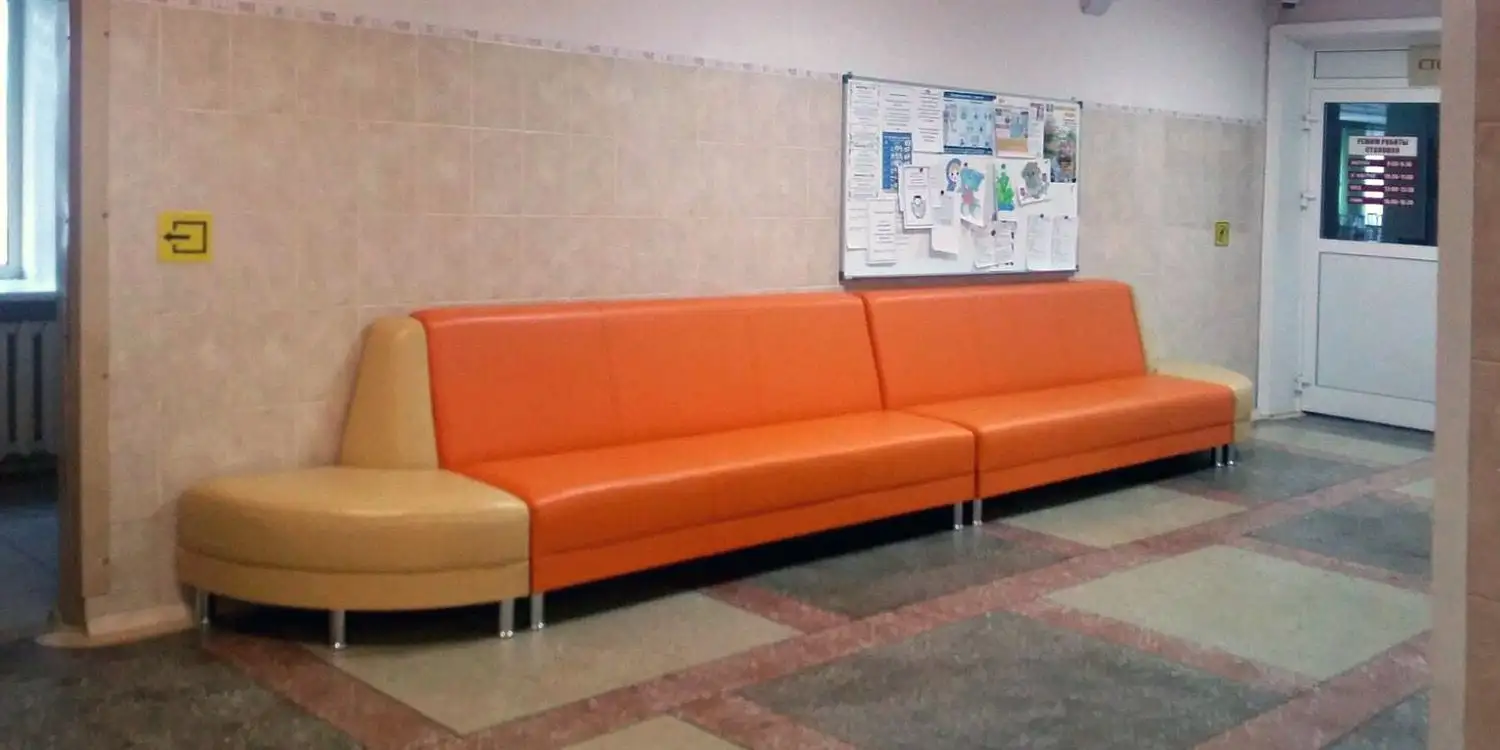 Офисные диваны для дома престарелых