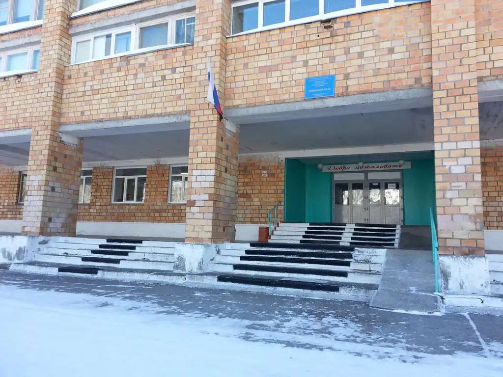 Шестиугольные пуфы для Гимназии №10 имени А. Е. Бочкина, г. Дивногорск