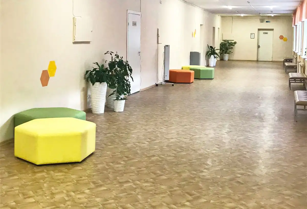 Шестиугольные пуфы для Гимназии №10 имени А. Е. Бочкина, г. Дивногорск