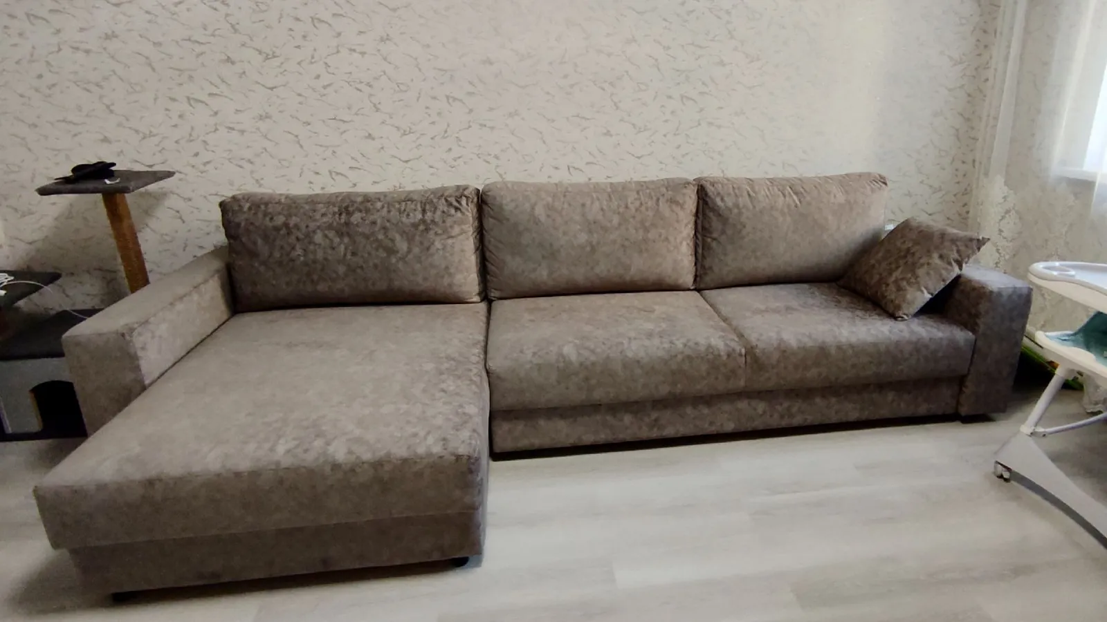 Диван Статус с оттоманкой